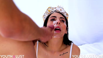 2021’s Hottest Facial Cumshots For Young Lust