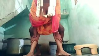 Desi Aunty Getting Nasty In The Bathroom