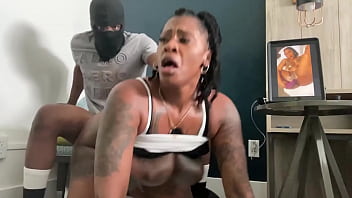 Thick And Juicy Ebony Queen Marrijanee Begs For A Hard Doggy Style Pounding