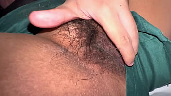 Sultry Indian Bhabi Fingering Her Soaked Hairy Cunt