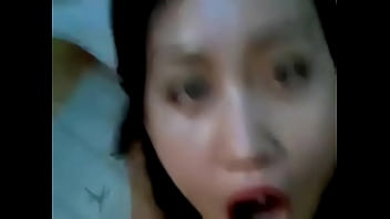Indonesian Girl Swallows Cum From Porn86